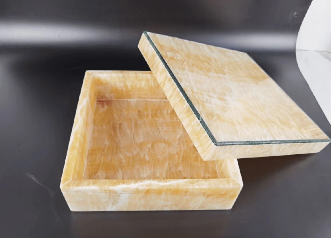 Yellow onyx (1).png