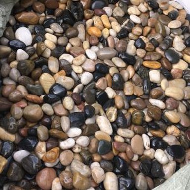 Natürlicher Flusskiesel