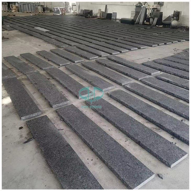 Angola schwarze Granit-Außentreppen-Platten