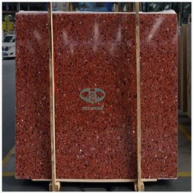 Dunkelroter Terrazzo